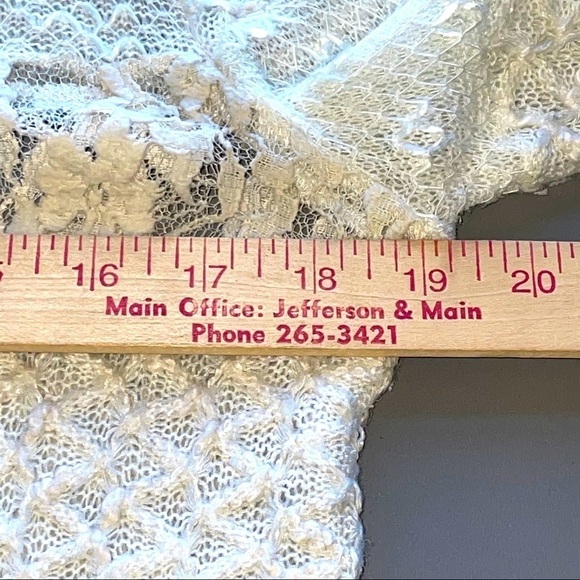 Anthropologie Meadow Rue Cream Lace Crew Neck Sweater – Size Small - Picture 12 of 13